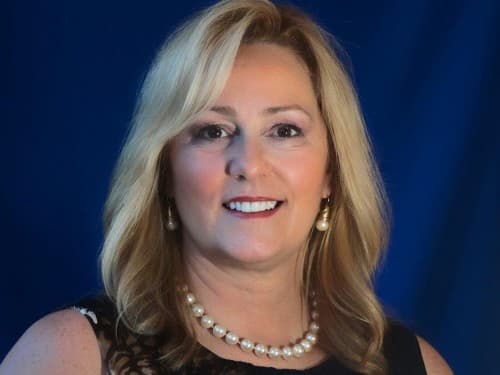 Why Lisa Connell likes working with The Travel Agent Next Door